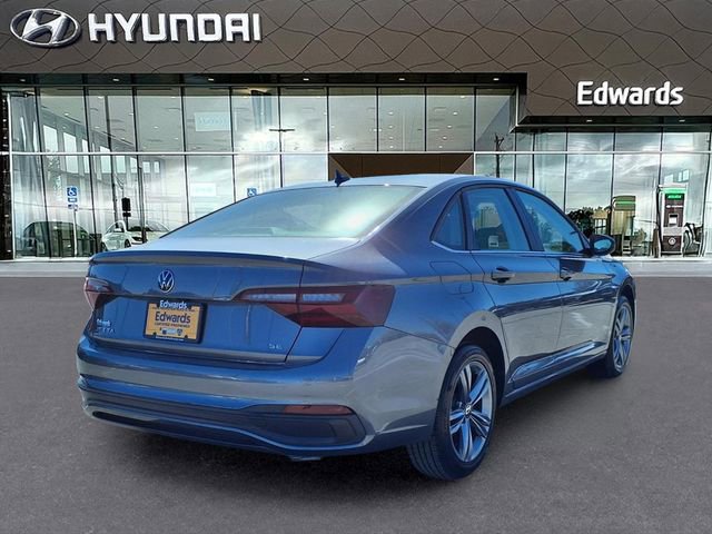 Used 2024 Volkswagen Jetta SE image 6