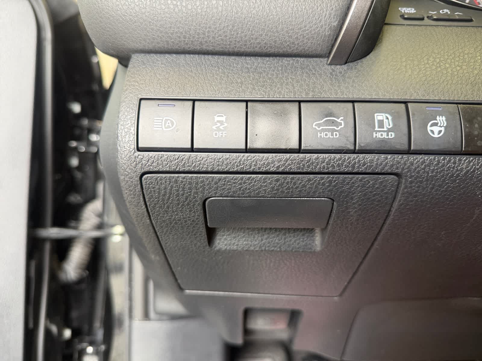 Used 2024 Toyota Camry SE FWD image 29