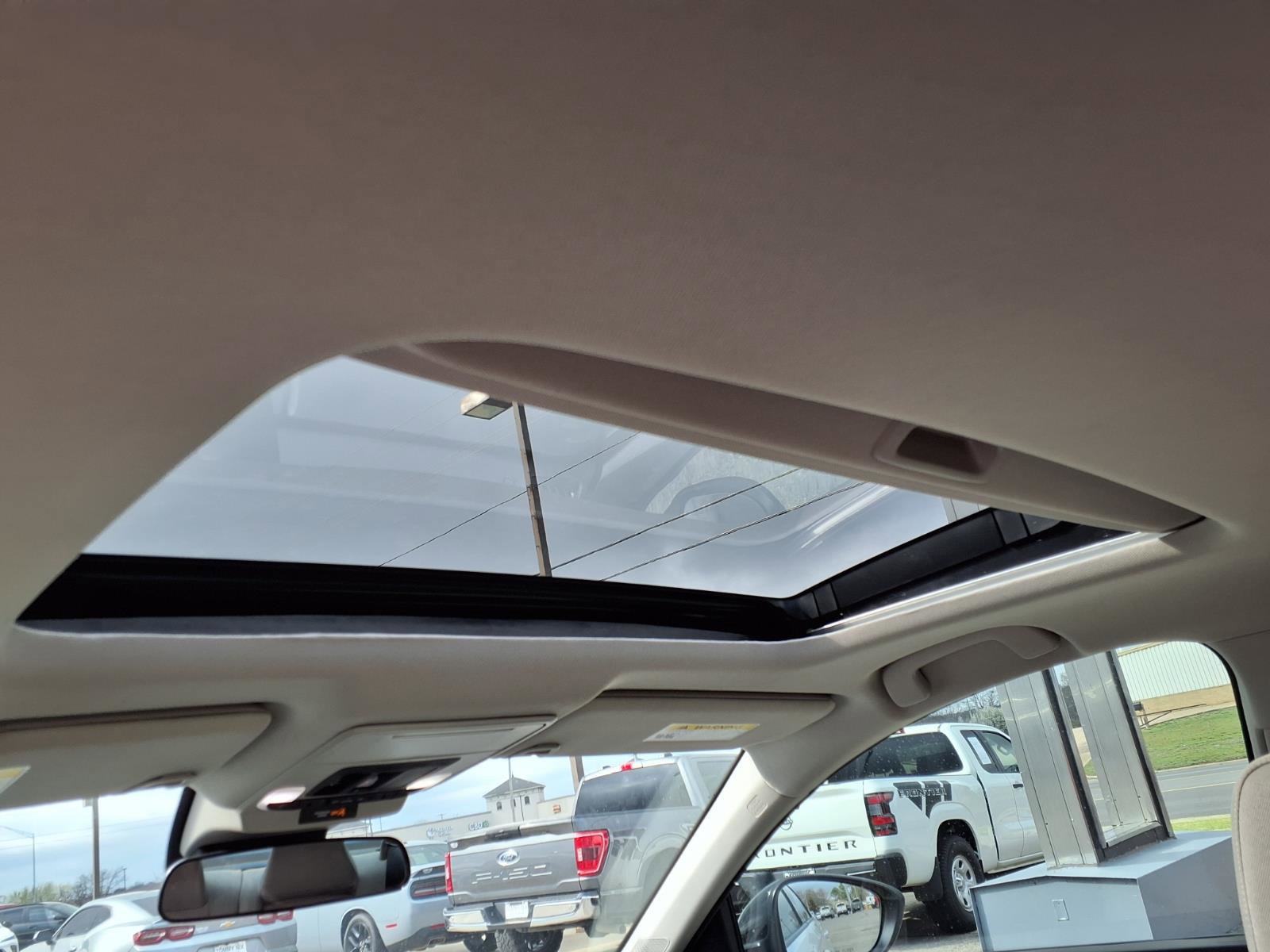 Used 2025 Honda Accord SE image 13