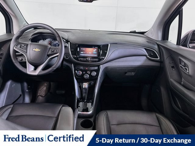 Used 2017 Chevrolet Trax Premier w/ Driver Confidence II Package AWD/4WD image 16
