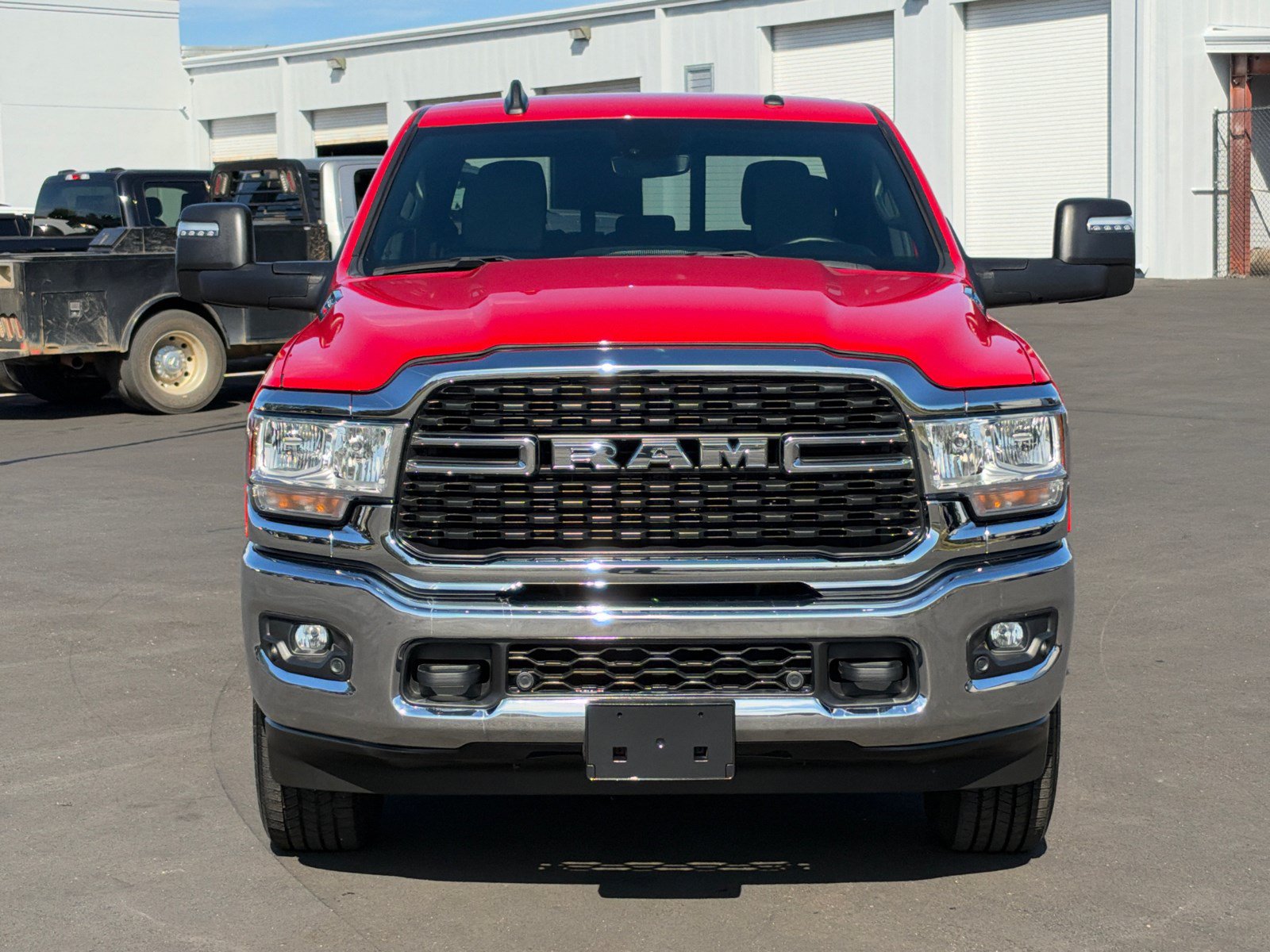 Used 2024 RAM 2500 Big Horn w/ Level 2 Equipment Group AWD/4WD image 2