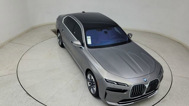Used 2023 BMW i7 xDrive60 image 77