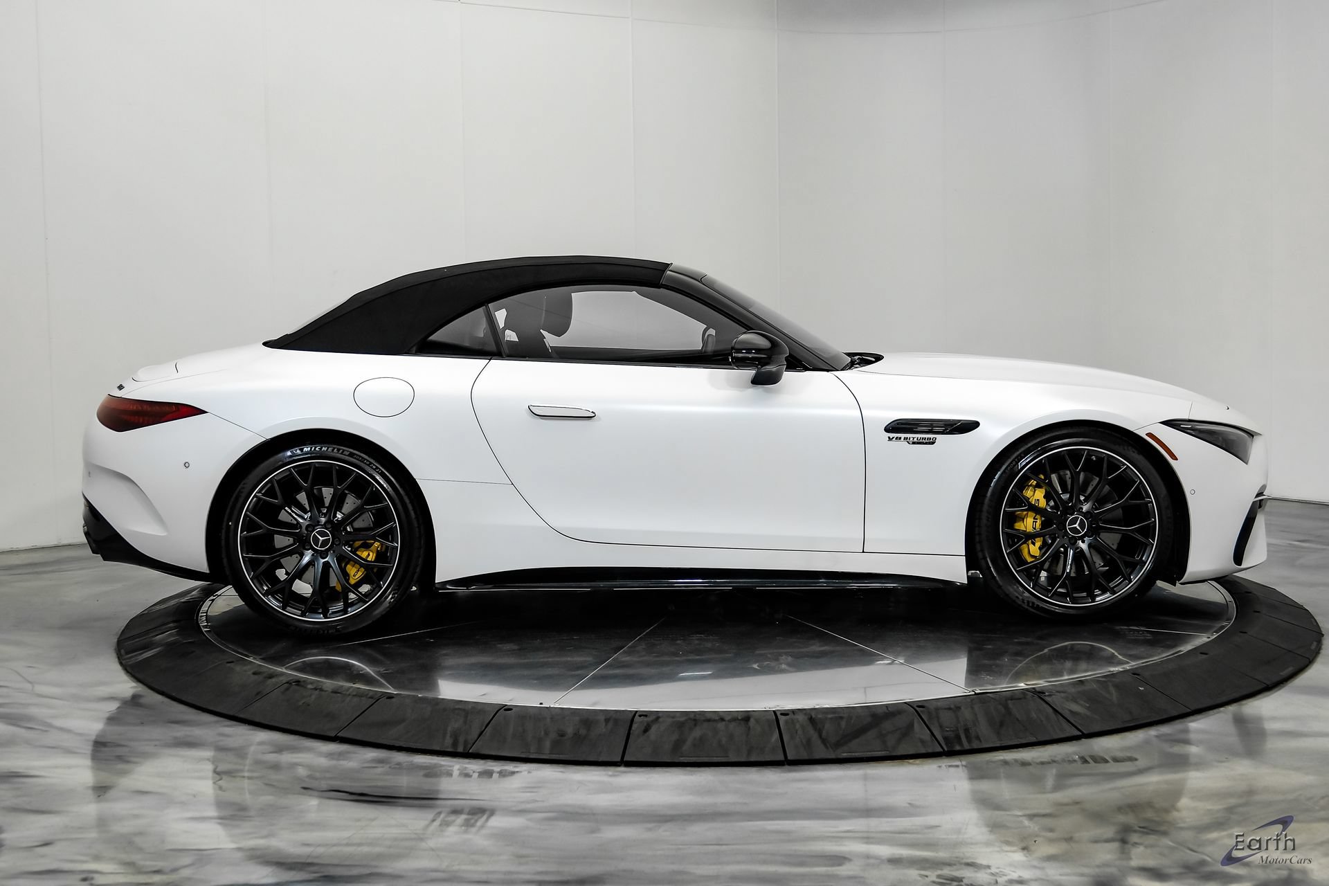 Used 2022 Mercedes-Benz SL 63 AMG 4MATIC image 20