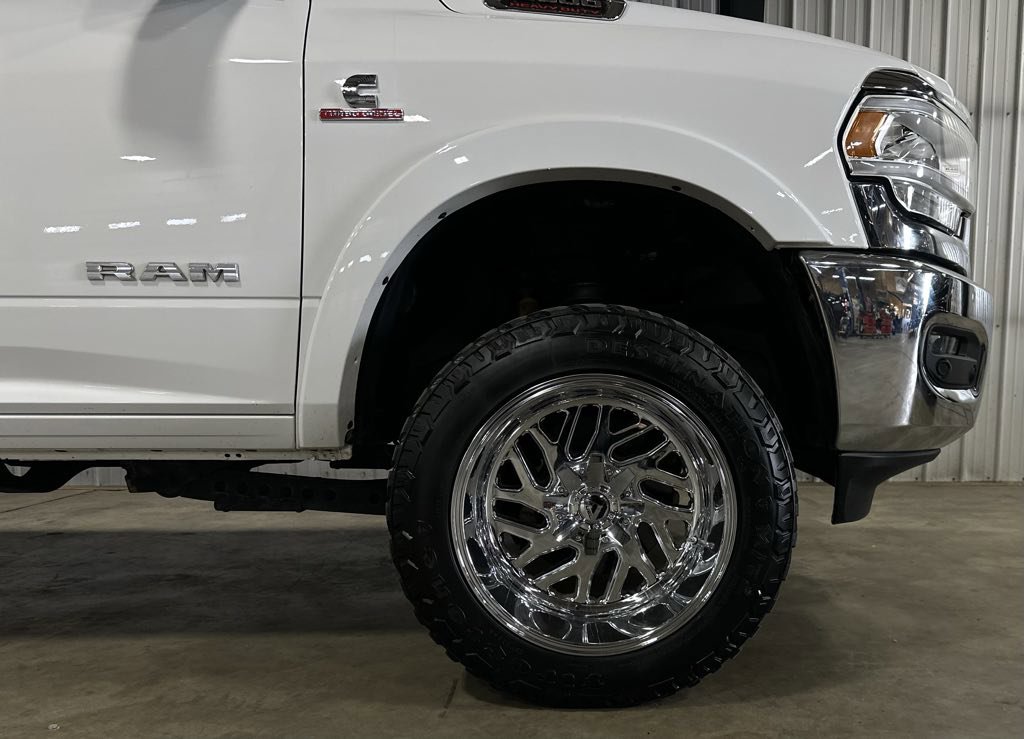 Used 2019 RAM 3500 Laramie image 15