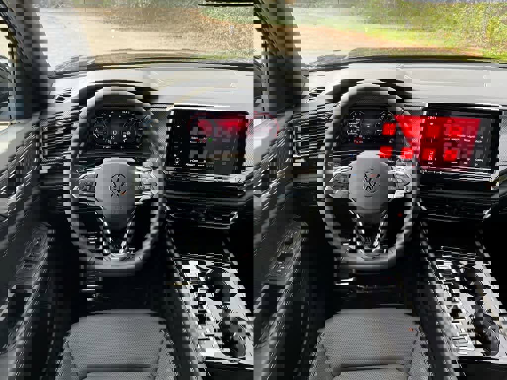 New 2026 Volkswagen Atlas Cross Sport SEL R-Line image 19