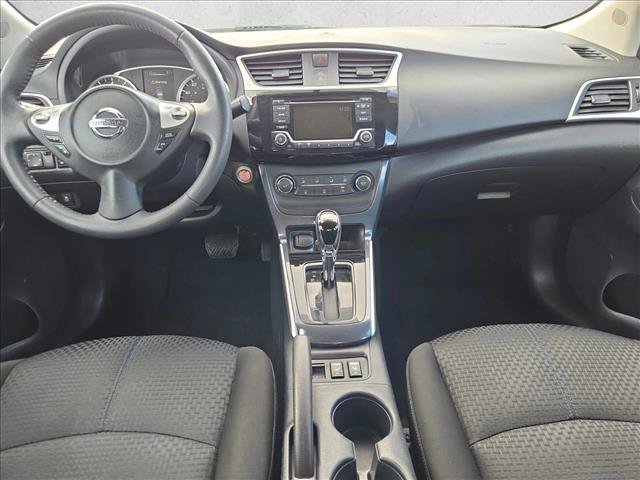 Used 2016 Nissan Sentra SR FWD image 17
