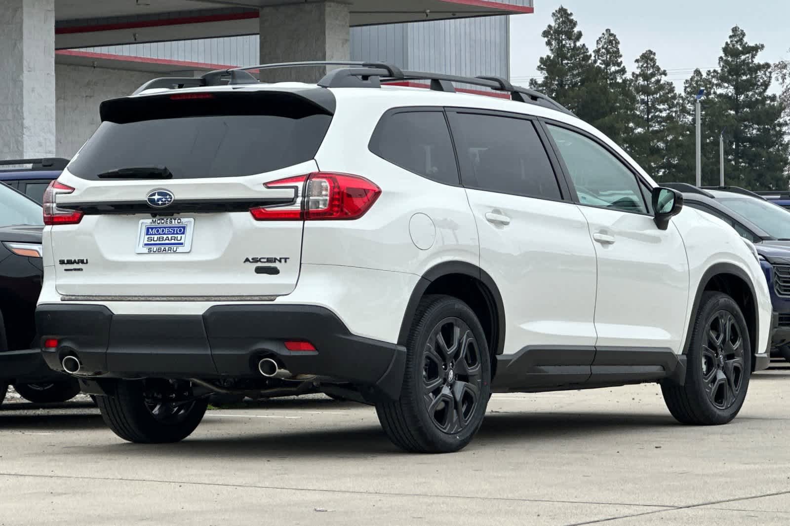 New 2026 Subaru Ascent Bronze Edition w/ Onyx Package image 3