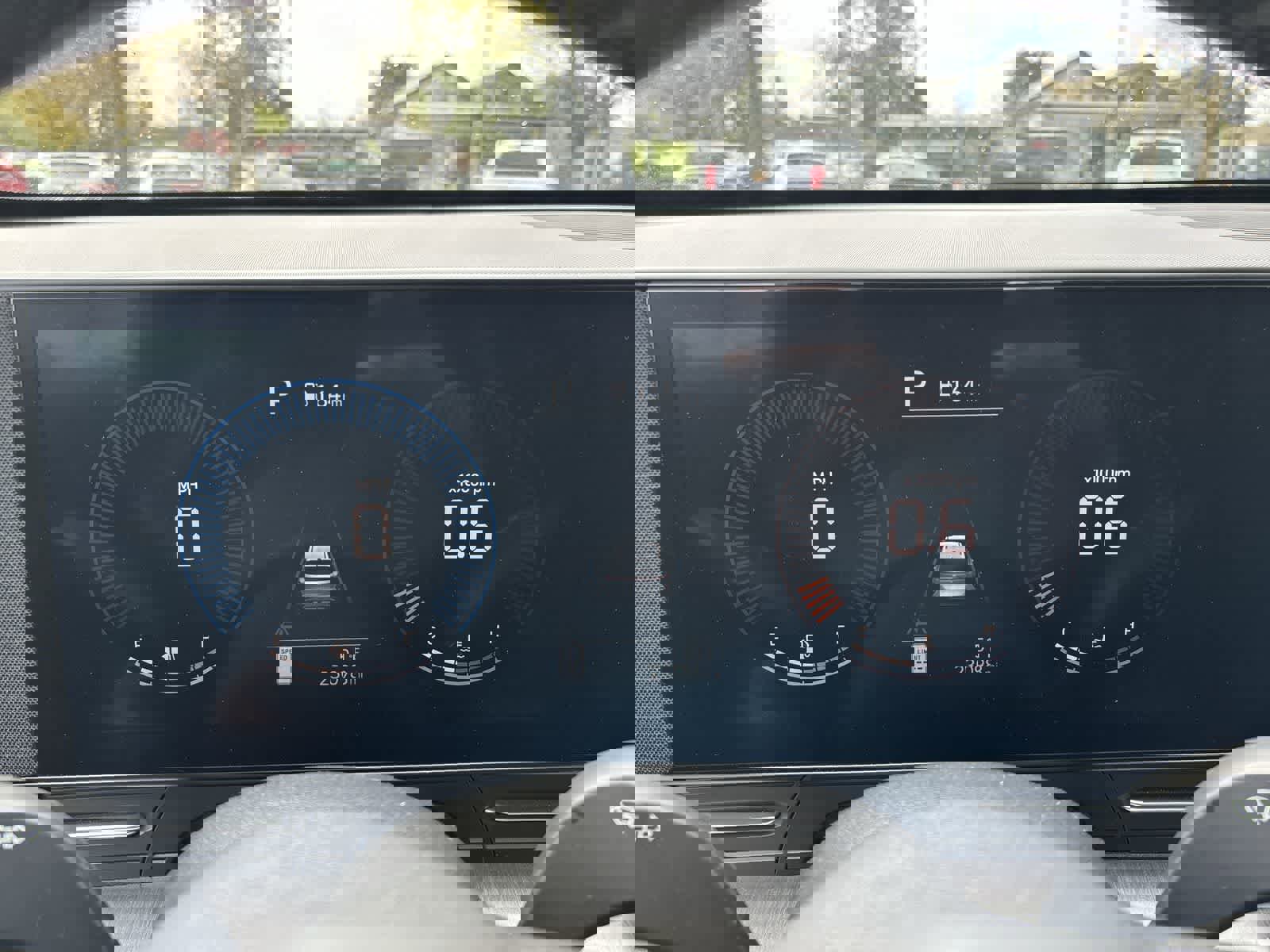 Used 2025 Hyundai Kona SEL image 11