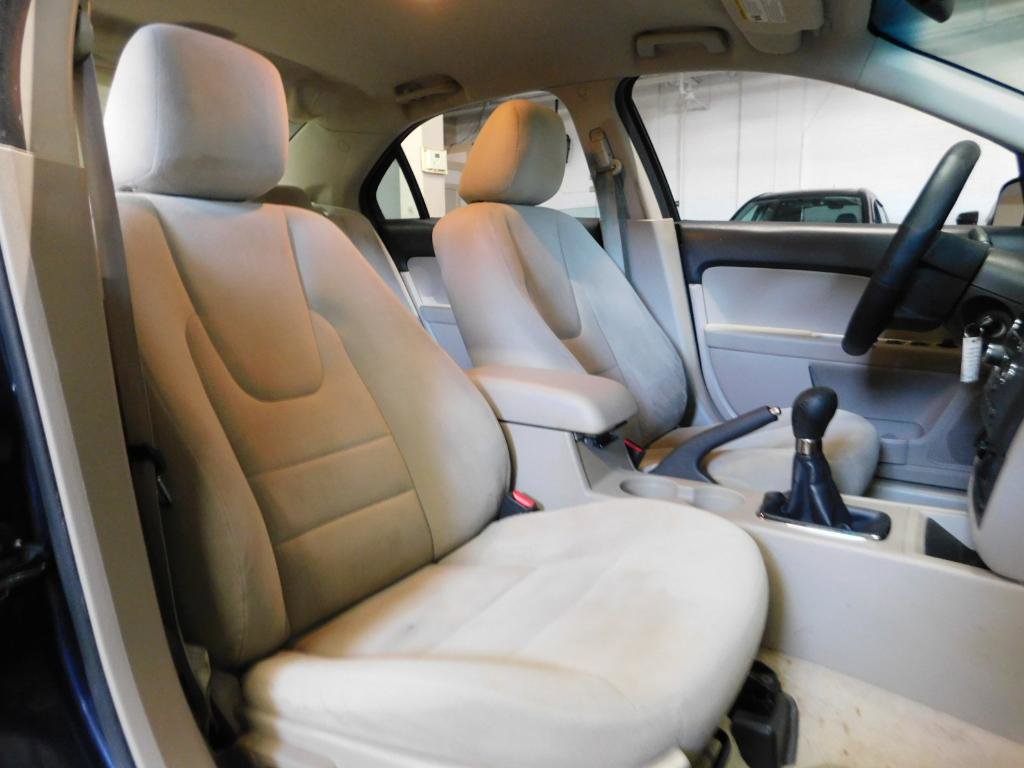 Used 2009 Ford Fusion S FWD image 10