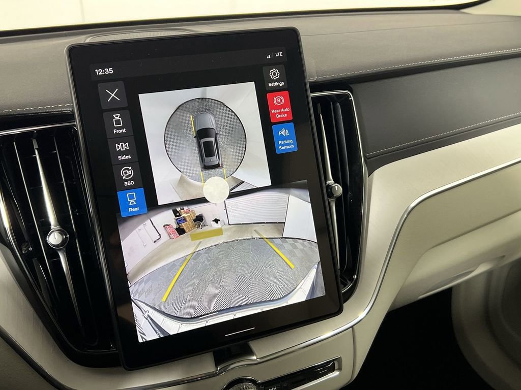 New 2026 Volvo XC60 T8 Ultra w/ Protection Package Premier image 19