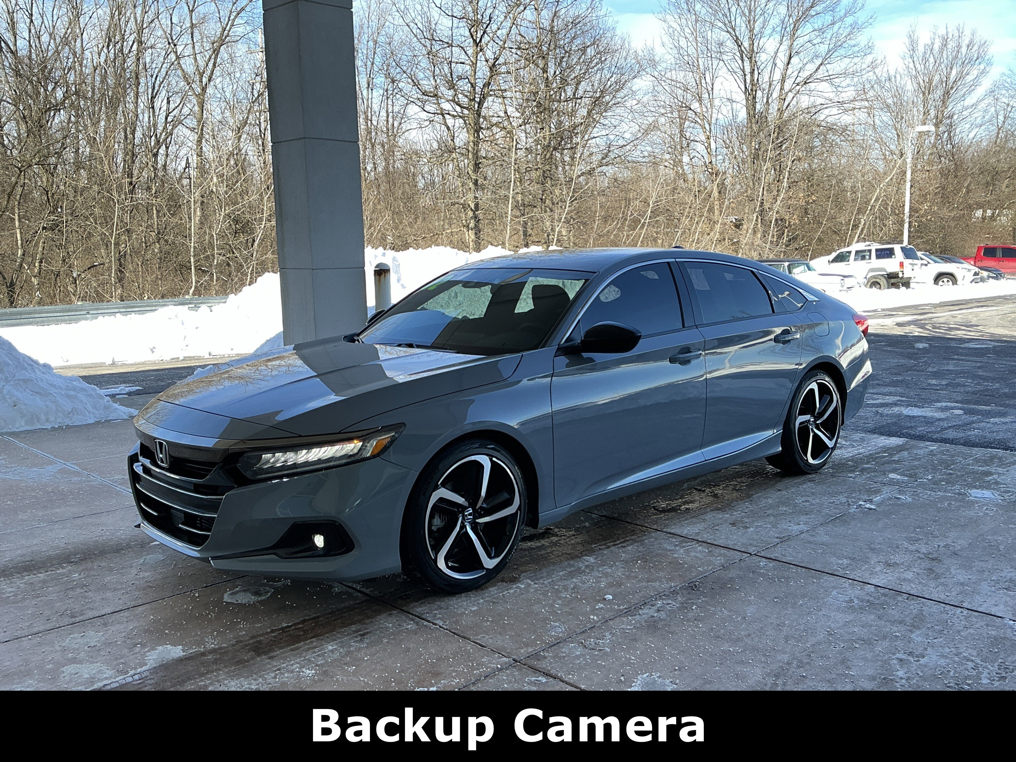 Used 2022 Honda Accord Sport image 3