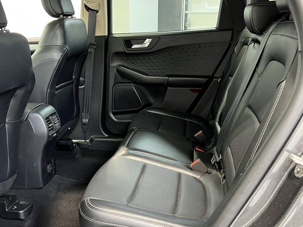 Used 2020 Ford Escape SEL image 20