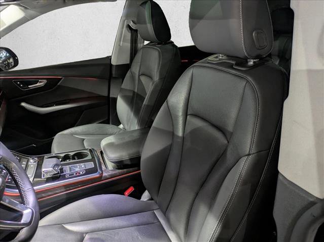 Used 2022 Audi Q8 Premium Plus image 22