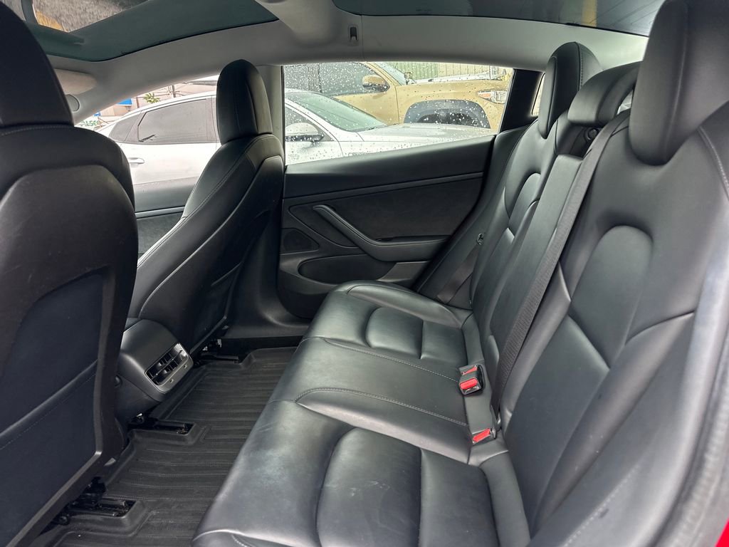 Used 2020 Tesla Model 3 Standard Range Plus RWD image 21