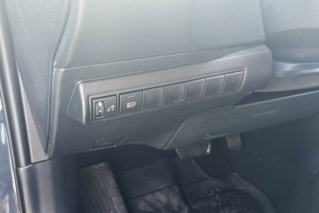 New 2026 Toyota Corolla SE image 11