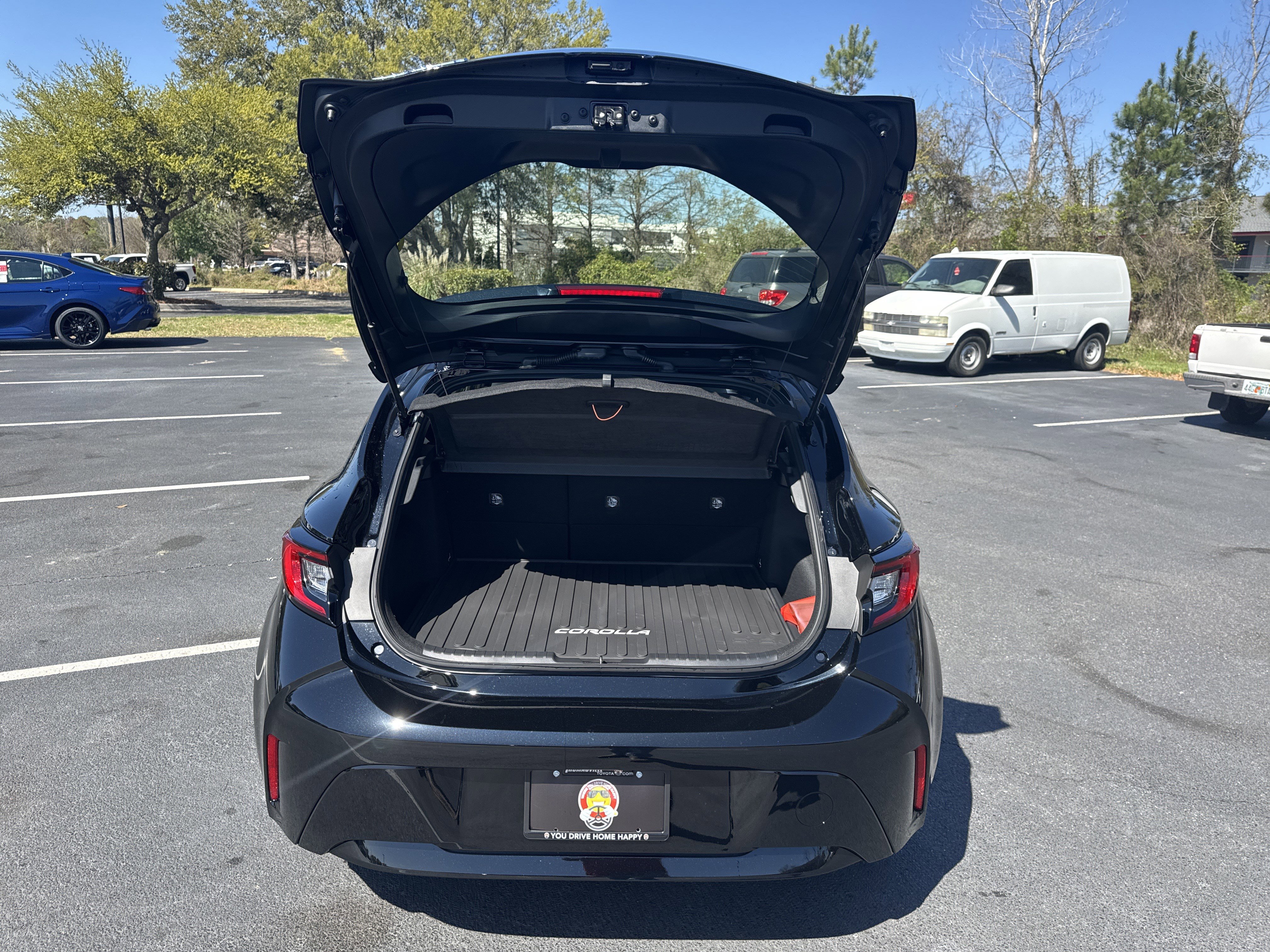 New 2026 Toyota Corolla SE FWD image 28