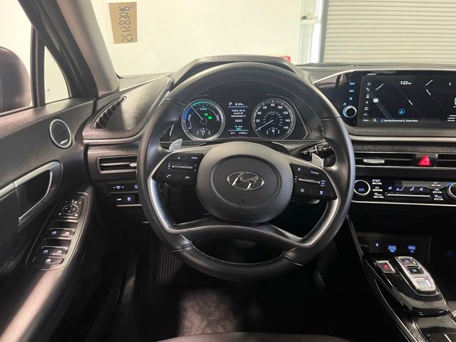 Used 2023 Hyundai Sonata SEL w/ Cargo Package image 21