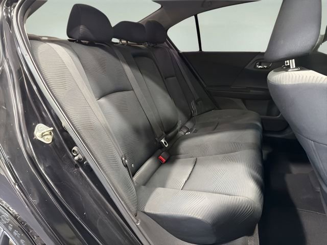Used 2015 Honda Accord LX image 29