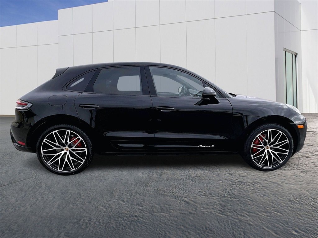 New 2026 Porsche Macan S image 8