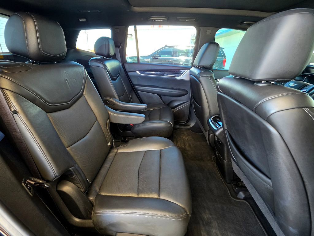 Used 2020 Cadillac XT6 Premium Luxury AWD/4WD image 70