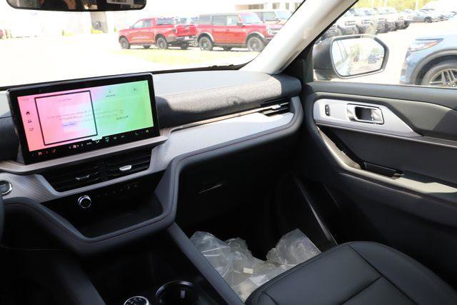 New 2026 Ford Explorer Active AWD/4WD image 26