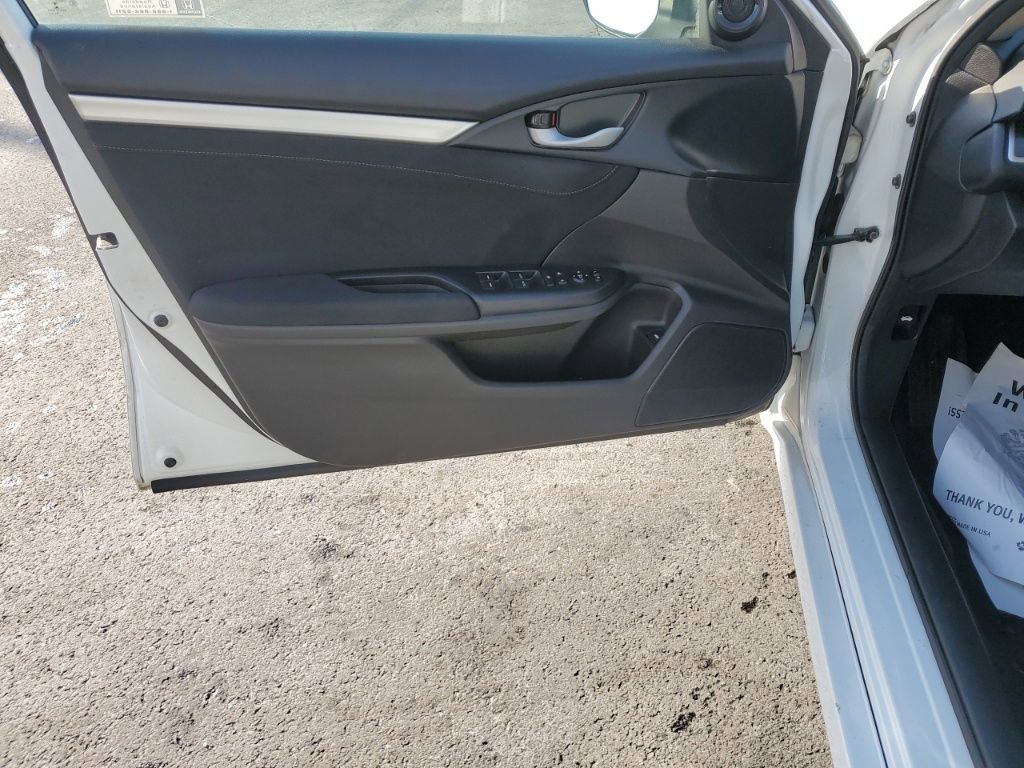 Used 2020 Honda Civic EX image 10