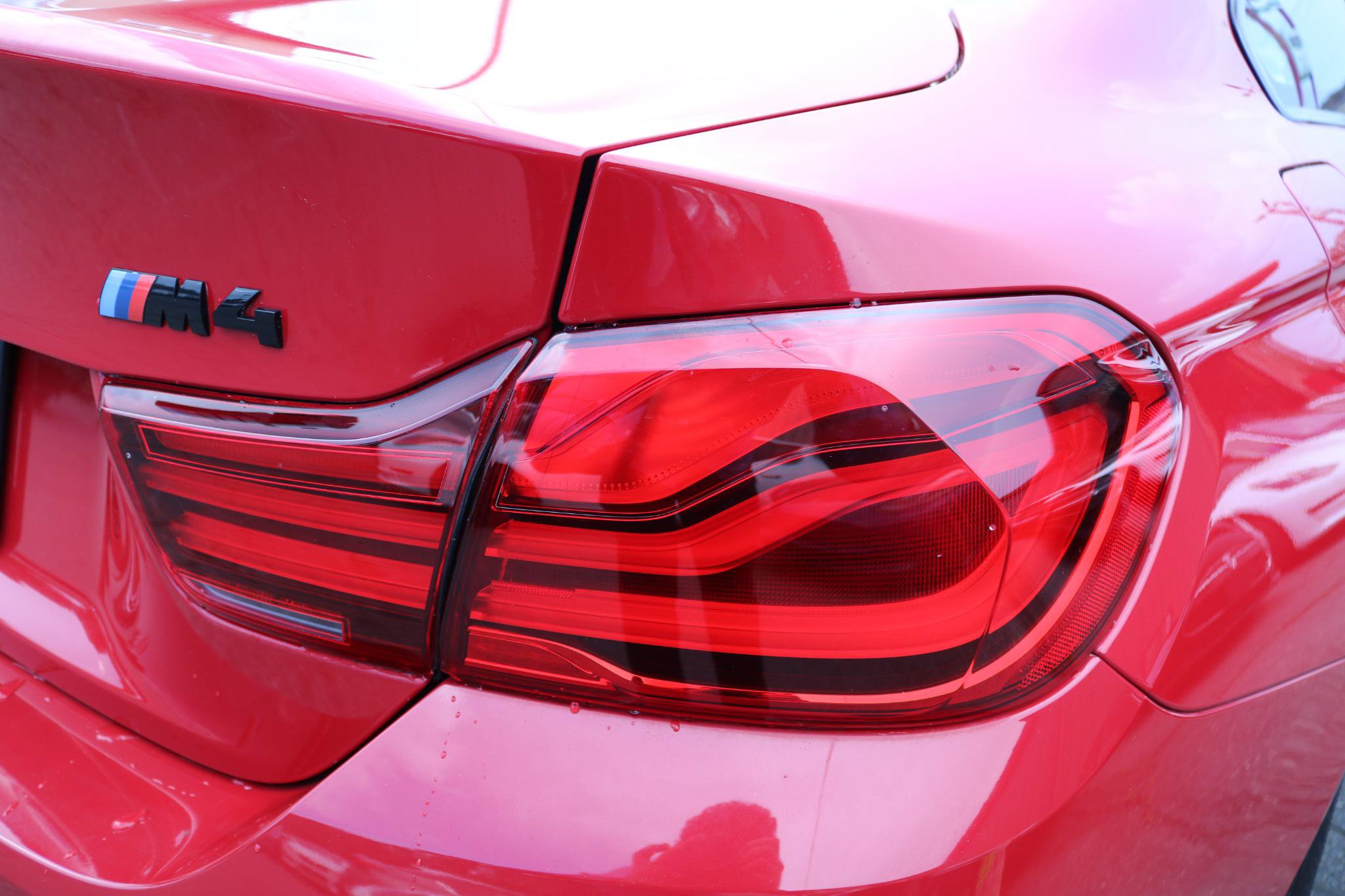 Used 2020 BMW M4 Coupe w/ Competition Package RWD image 8