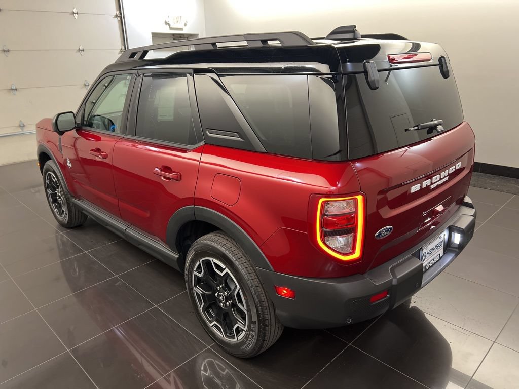 New 2025 Ford Bronco Sport Outer Banks w/ Outer Banks Tech Package+ AWD/4WD image 4