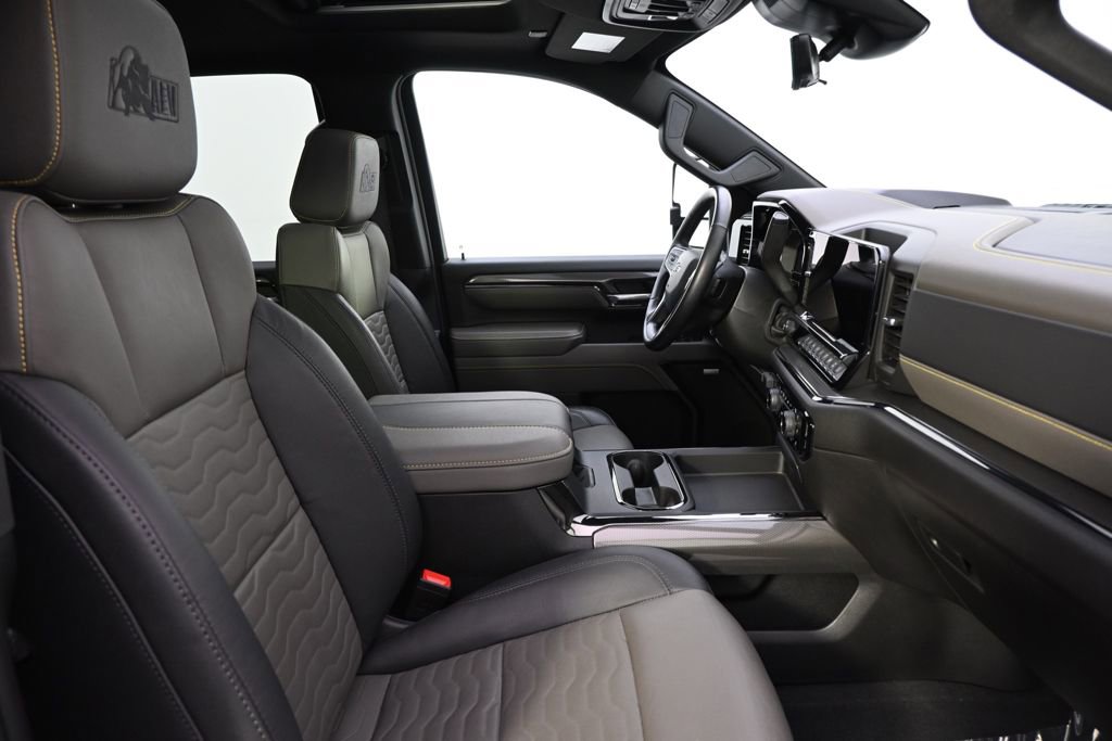 Used 2024 Chevrolet Silverado 2500 ZR2 w/ ZR2 Bison Edition image 16