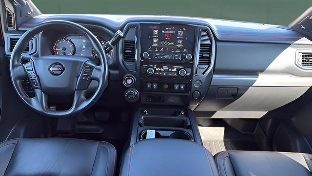 Used 2021 Nissan Titan PRO-4X w/ Pro-4x Convenience Package AWD/4WD image 24
