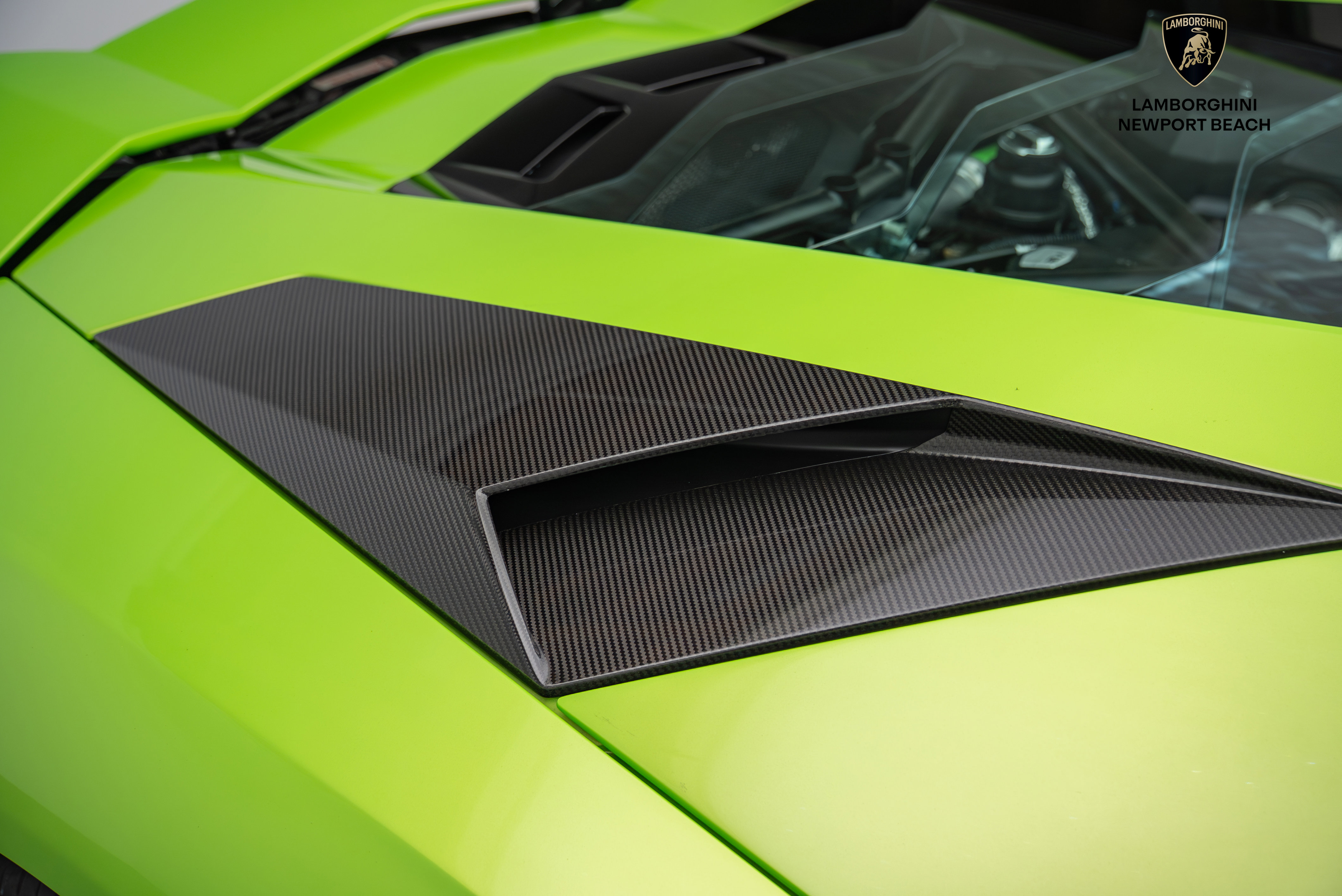 Used 2018 Lamborghini Aventador S image 7