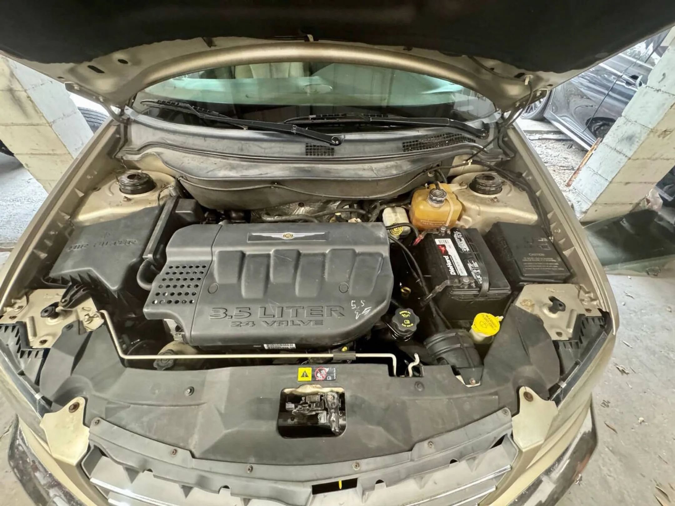 Used 2006 Chrysler Pacifica Touring AWD/4WD image 11