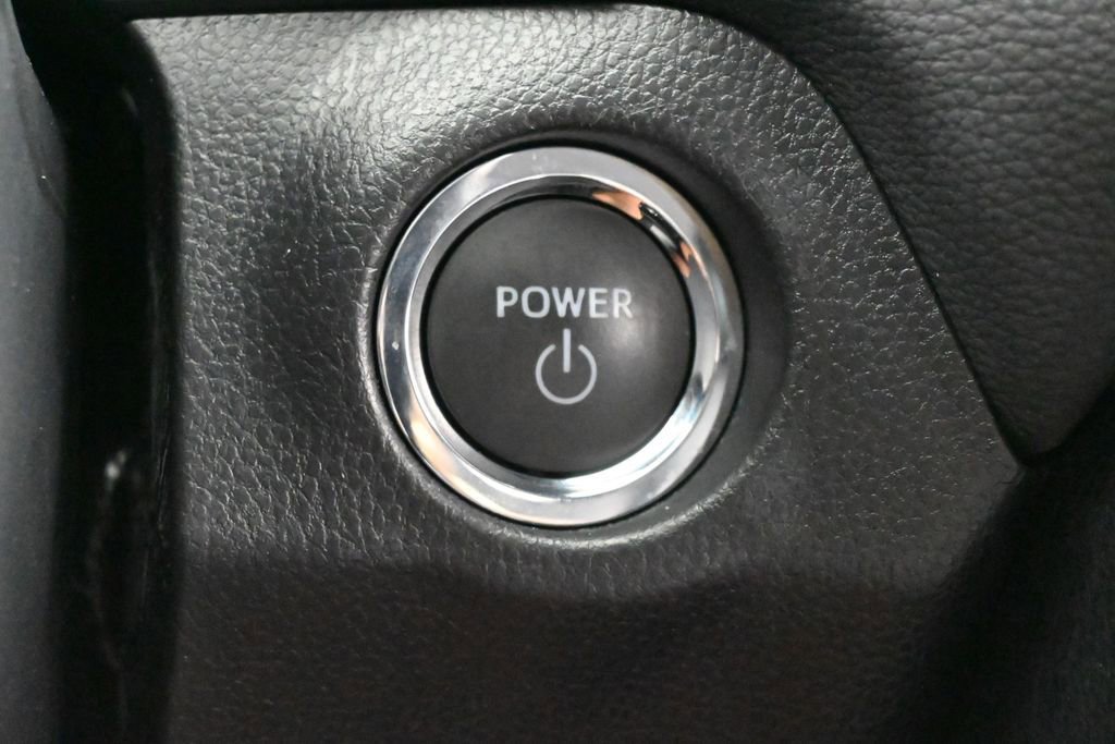 Used 2025 Toyota RAV4 Limited w/ Advanced Technology Package AWD/4WD image 29