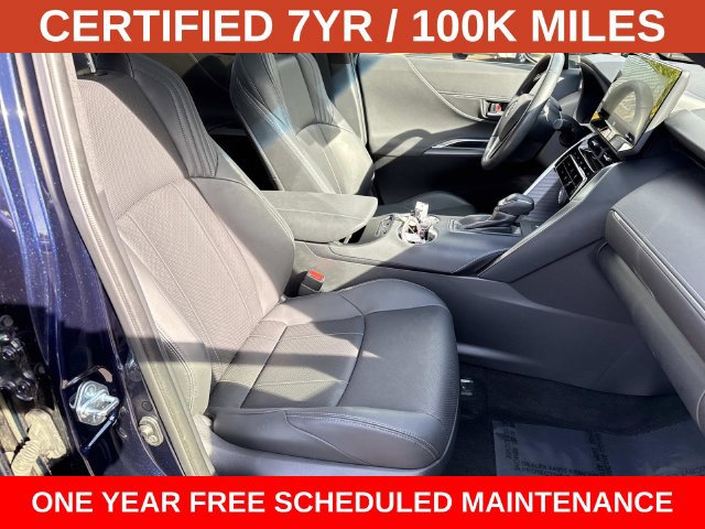 Used 2021 Toyota Venza Limited w/ Carpet Mat Package (TMS) AWD/4WD image 9