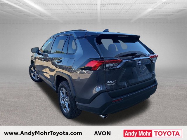 Used 2022 Toyota RAV4 XLE w/ XLE Grade Weather Package AWD/4WD image 5