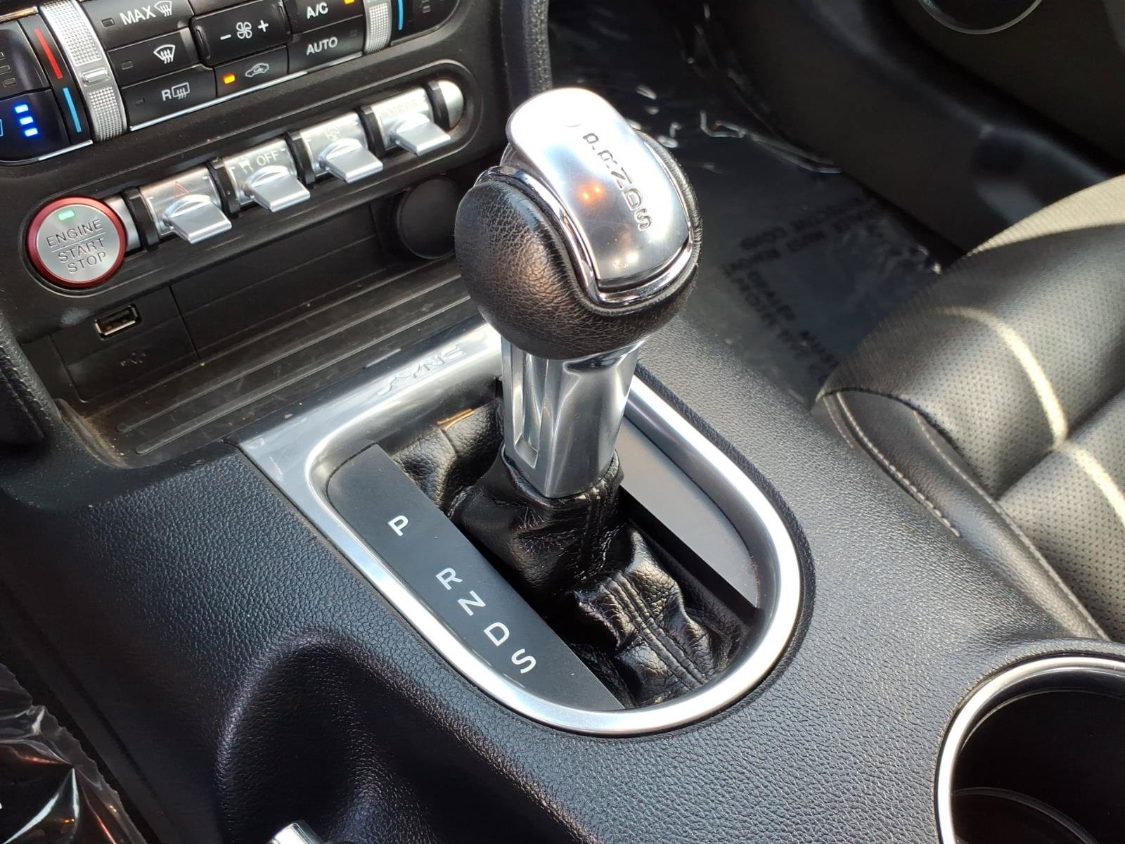 Used 2021 Ford Mustang Premium RWD image 30