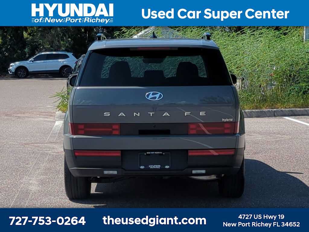 Certified 2024 Hyundai Santa Fe SEL FWD image 4