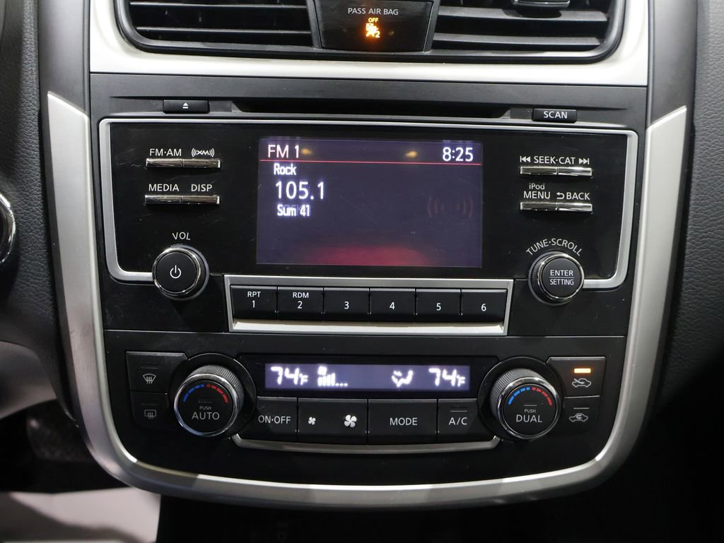 Used 2017 Nissan Altima 2.5 SL FWD image 24