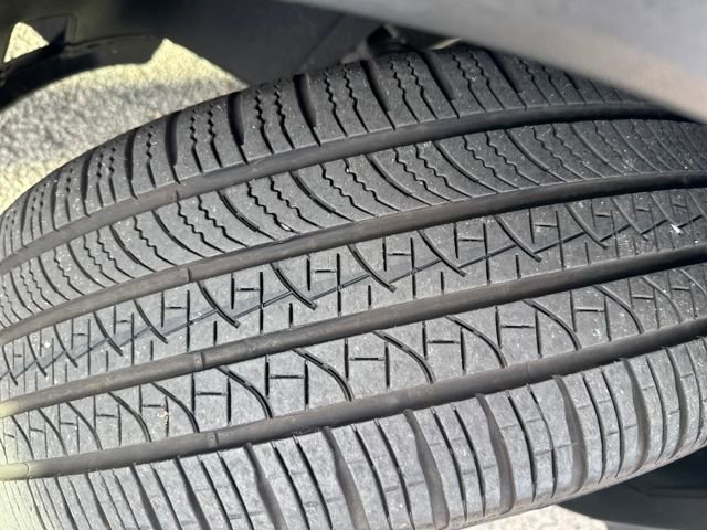 Certified 2024 Volkswagen Tiguan SE R-Line image 36