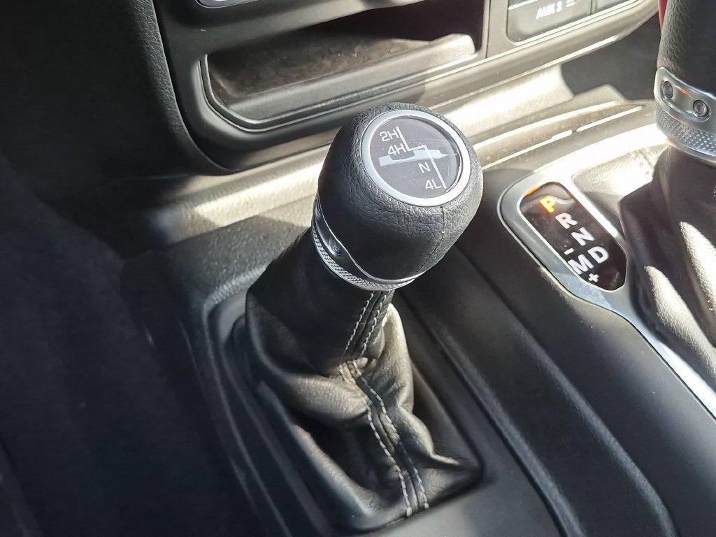 Certified 2025 Jeep Wrangler Unlimited Sport AWD/4WD image 26