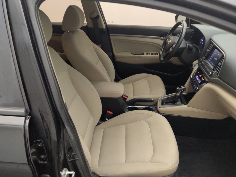 Used 2018 Hyundai Elantra Value Edition FWD image 21