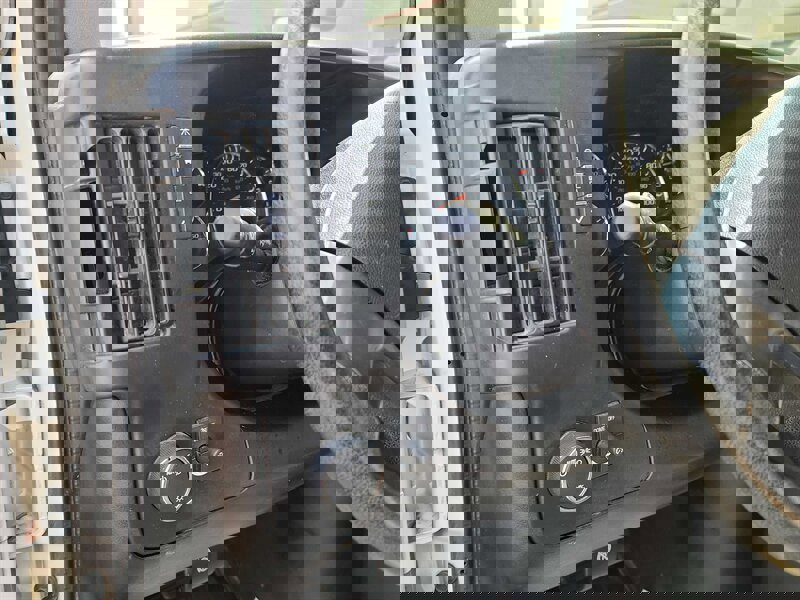 Used 2015 Chevrolet Express 2500 2500 3DR CARGO VAN /V8 image 20