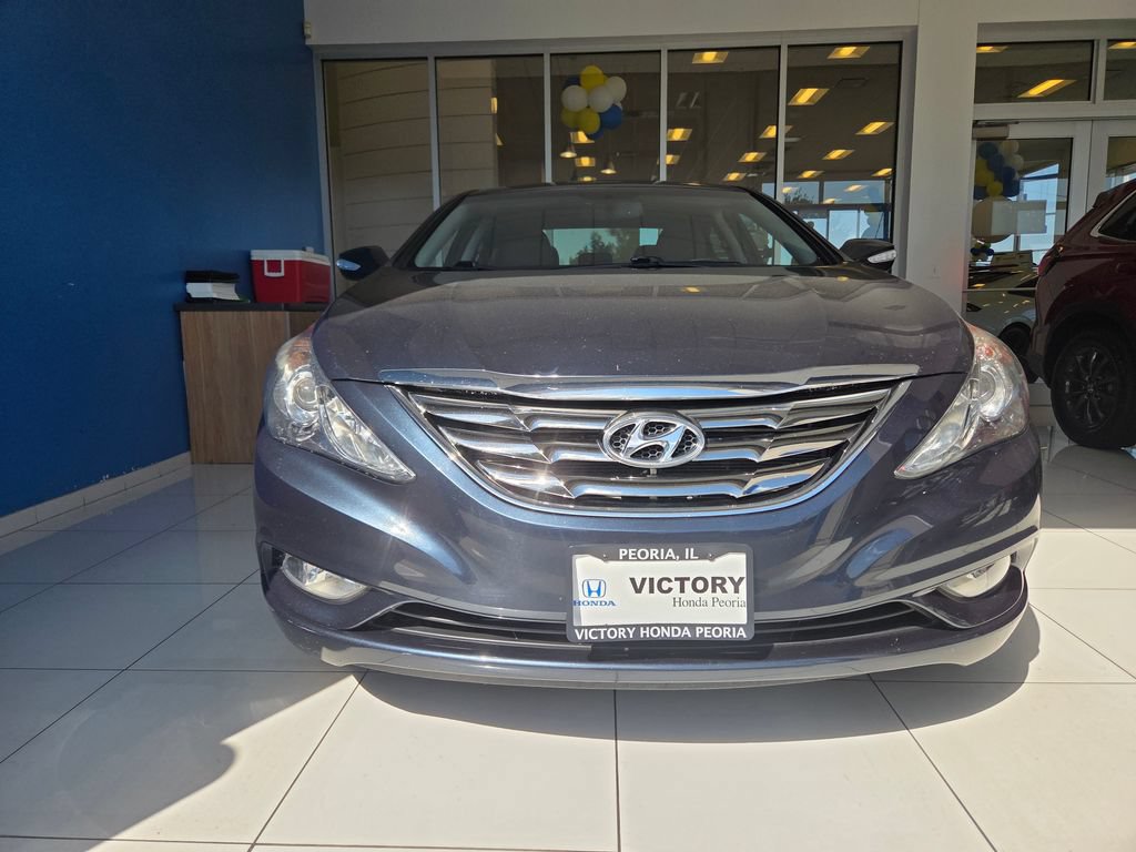 Used 2011 Hyundai Sonata Limited FWD image 2