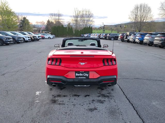 Used 2024 Ford Mustang Premium RWD image 33