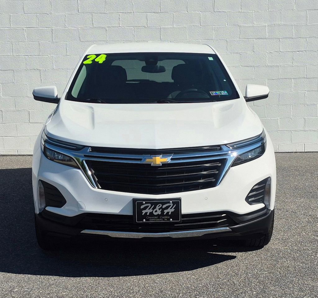 Used 2024 Chevrolet Equinox LT AWD/4WD image 8