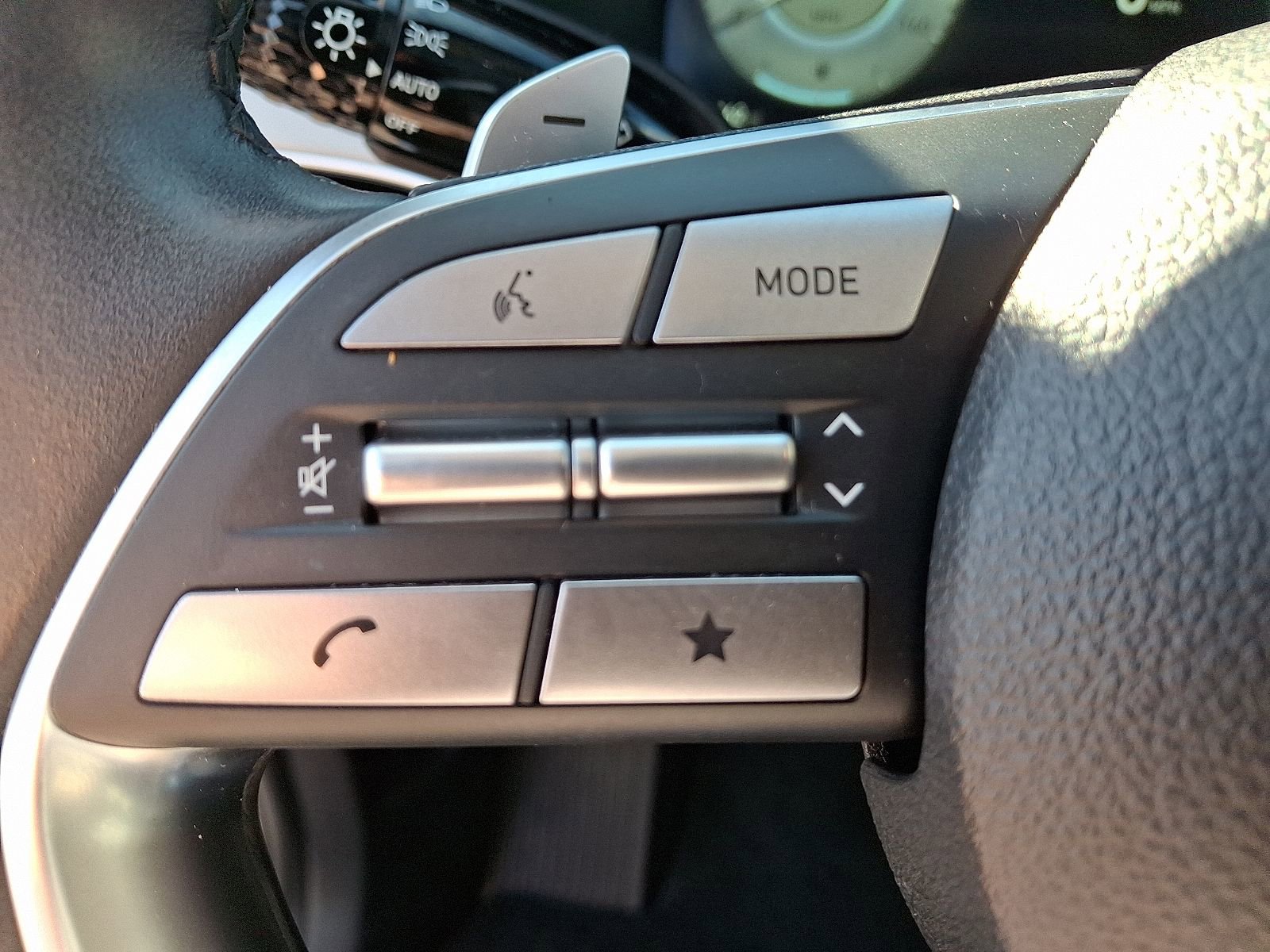 Used 2023 Hyundai Palisade SEL w/ Premium Package image 21