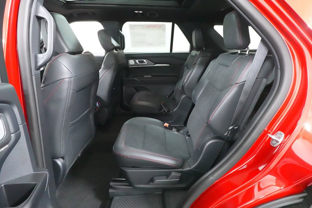 New 2026 Ford Explorer ST image 26