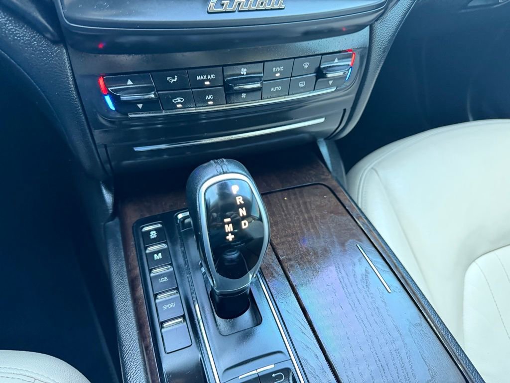 Used 2018 Maserati Ghibli S image 39