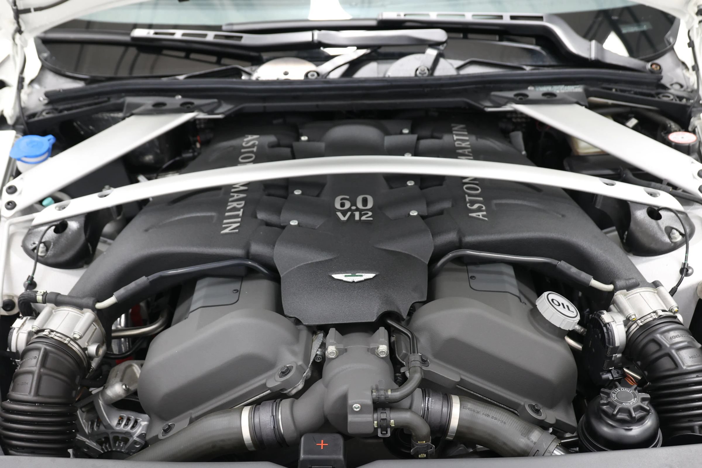 Used 2012 Aston Martin Virage Volante RWD image 92