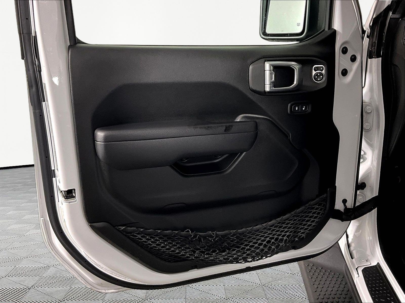 Used 2023 Jeep Wrangler Sport AWD/4WD image 20